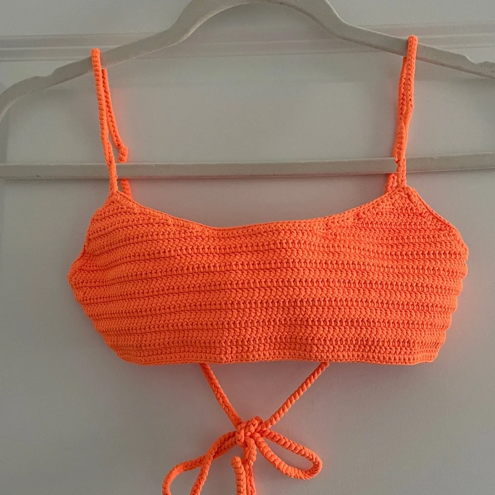 SKIMS bandeau straps